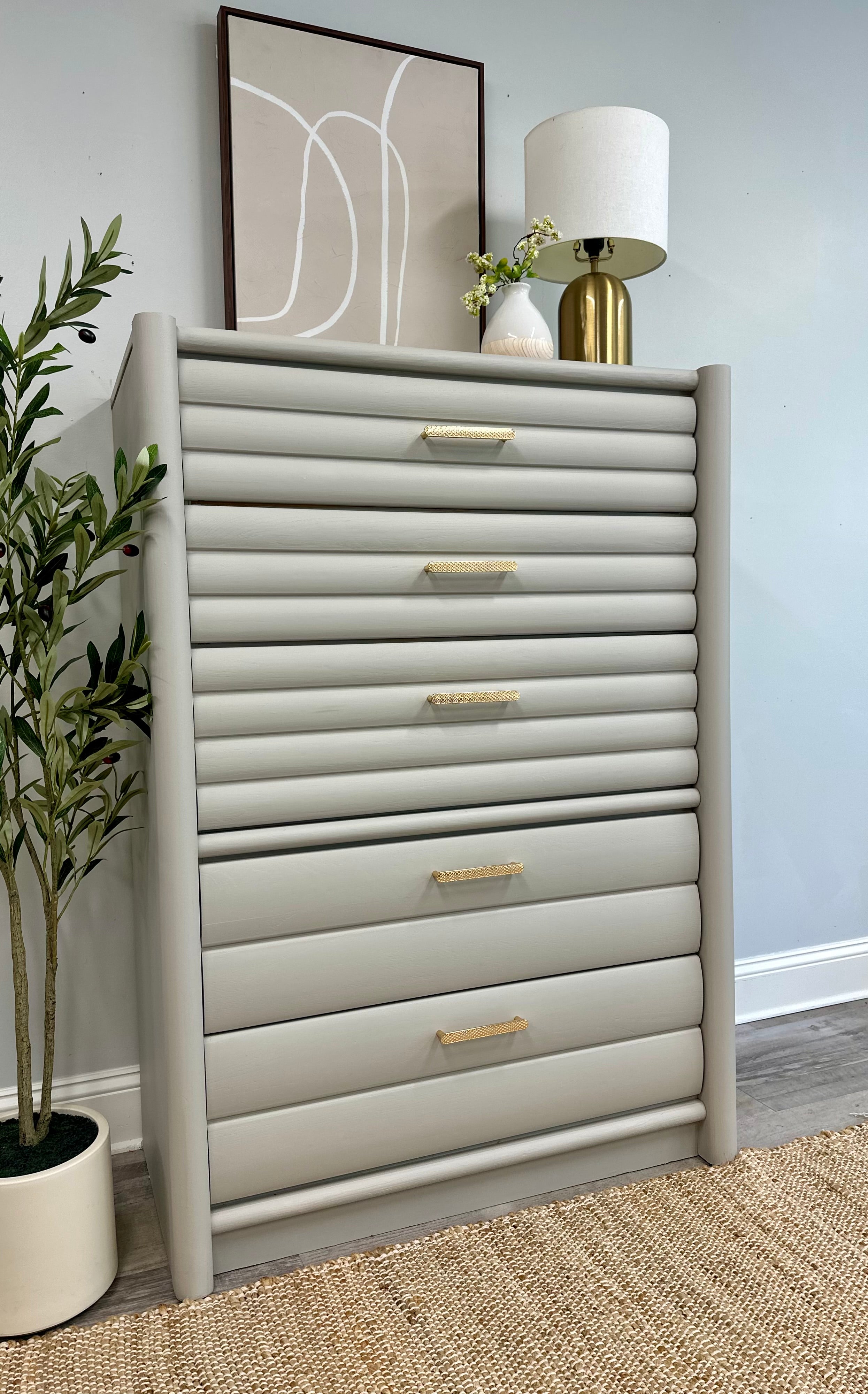 Modern Neutral Wood Dresser | Solid Wood | 5 Drawers