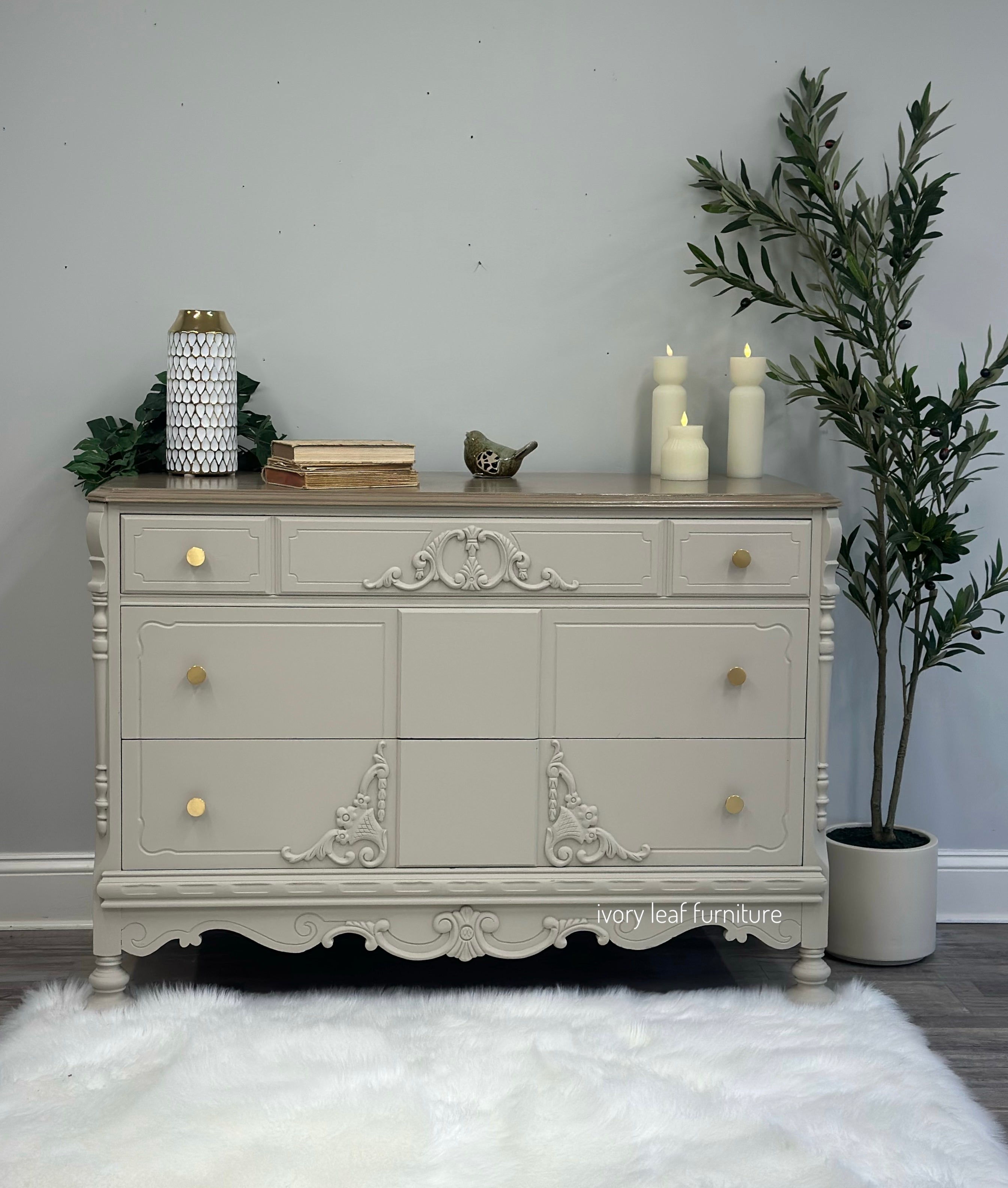 Vintage Solid Wood Dresser/Chest of Drawers-Neutral Finish