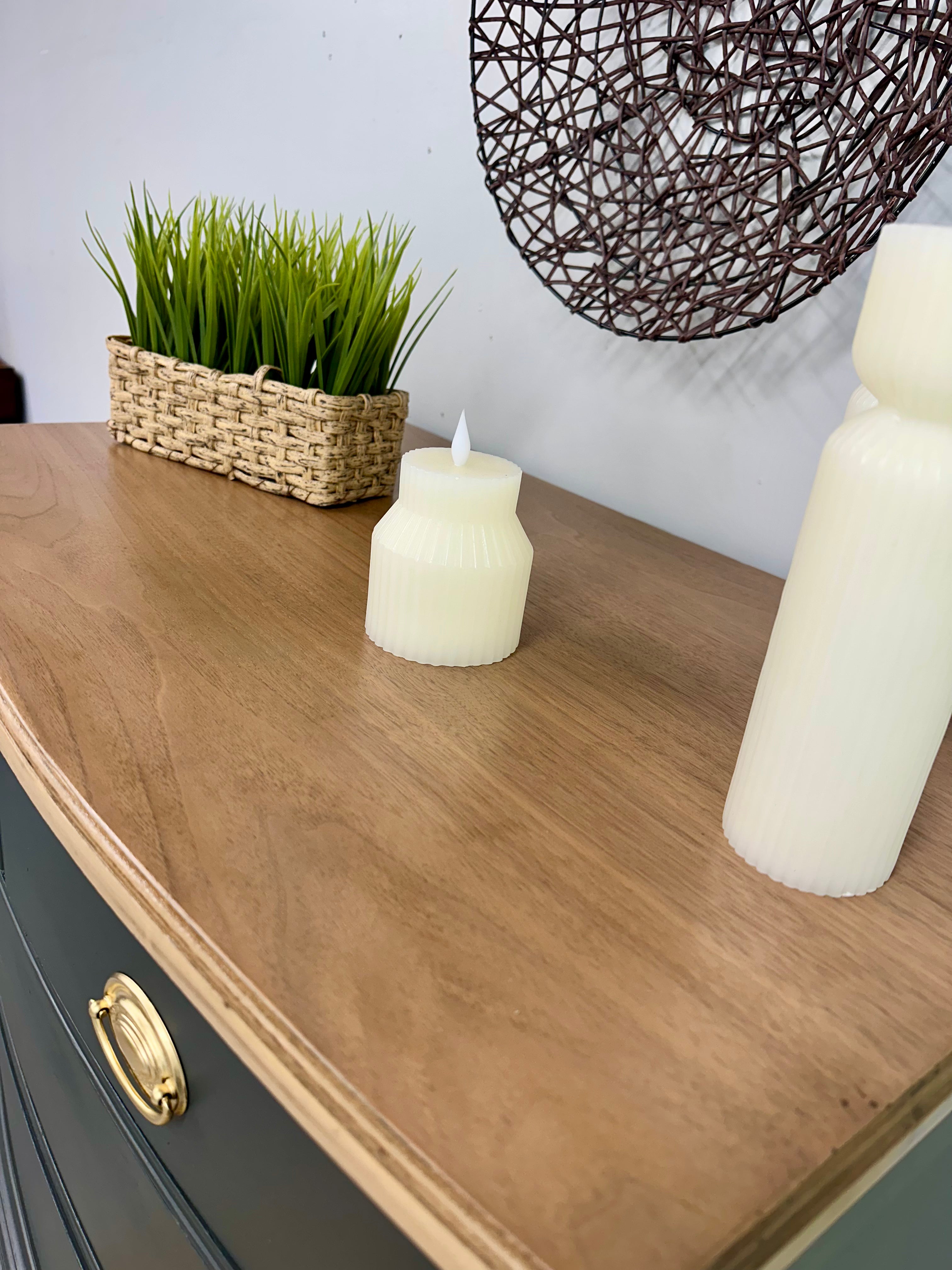 🌿Elegant Bowfront Dresser | Wellington Green + Vintage Charm