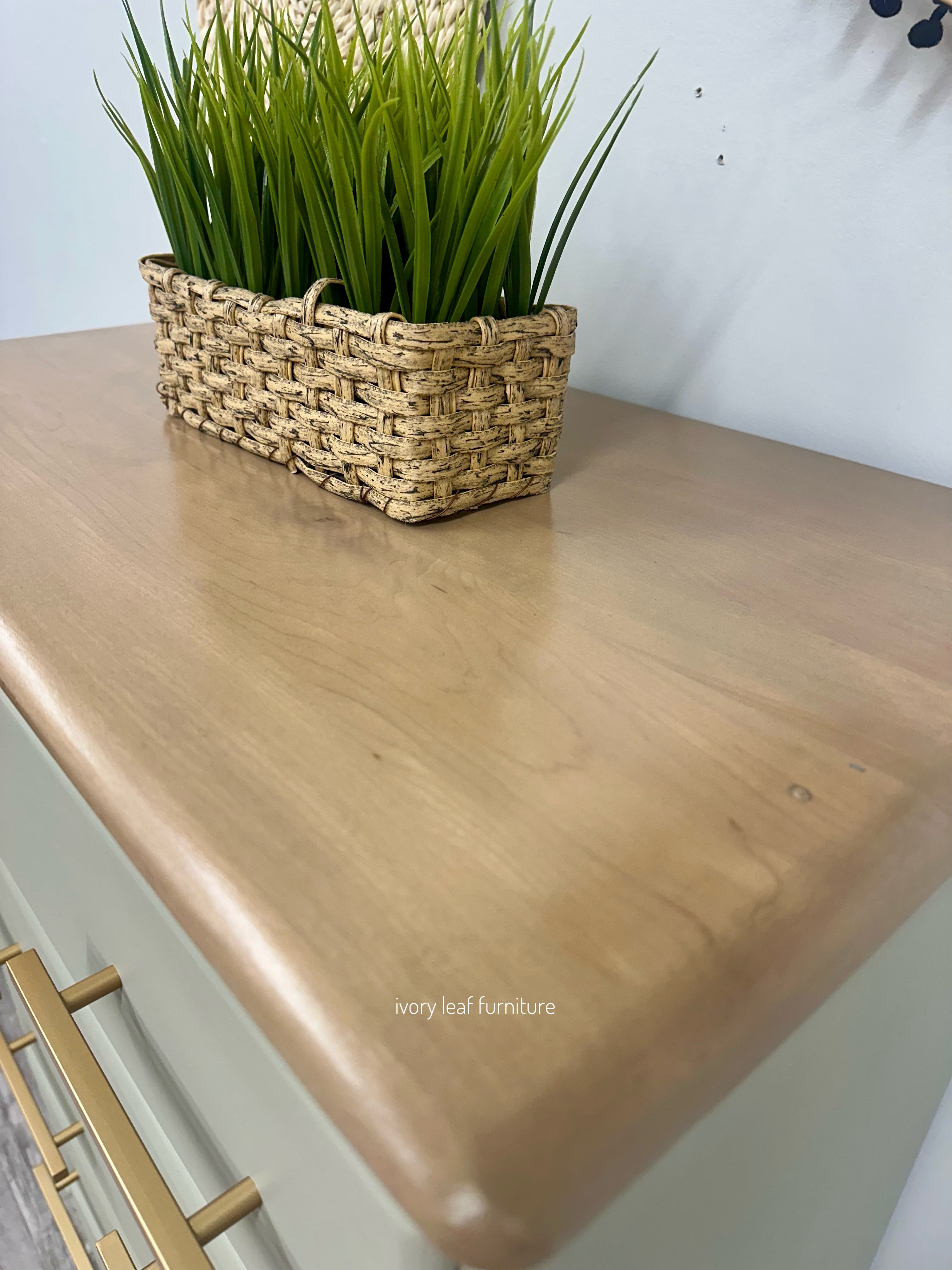 Maple 4 Drawer Dresser