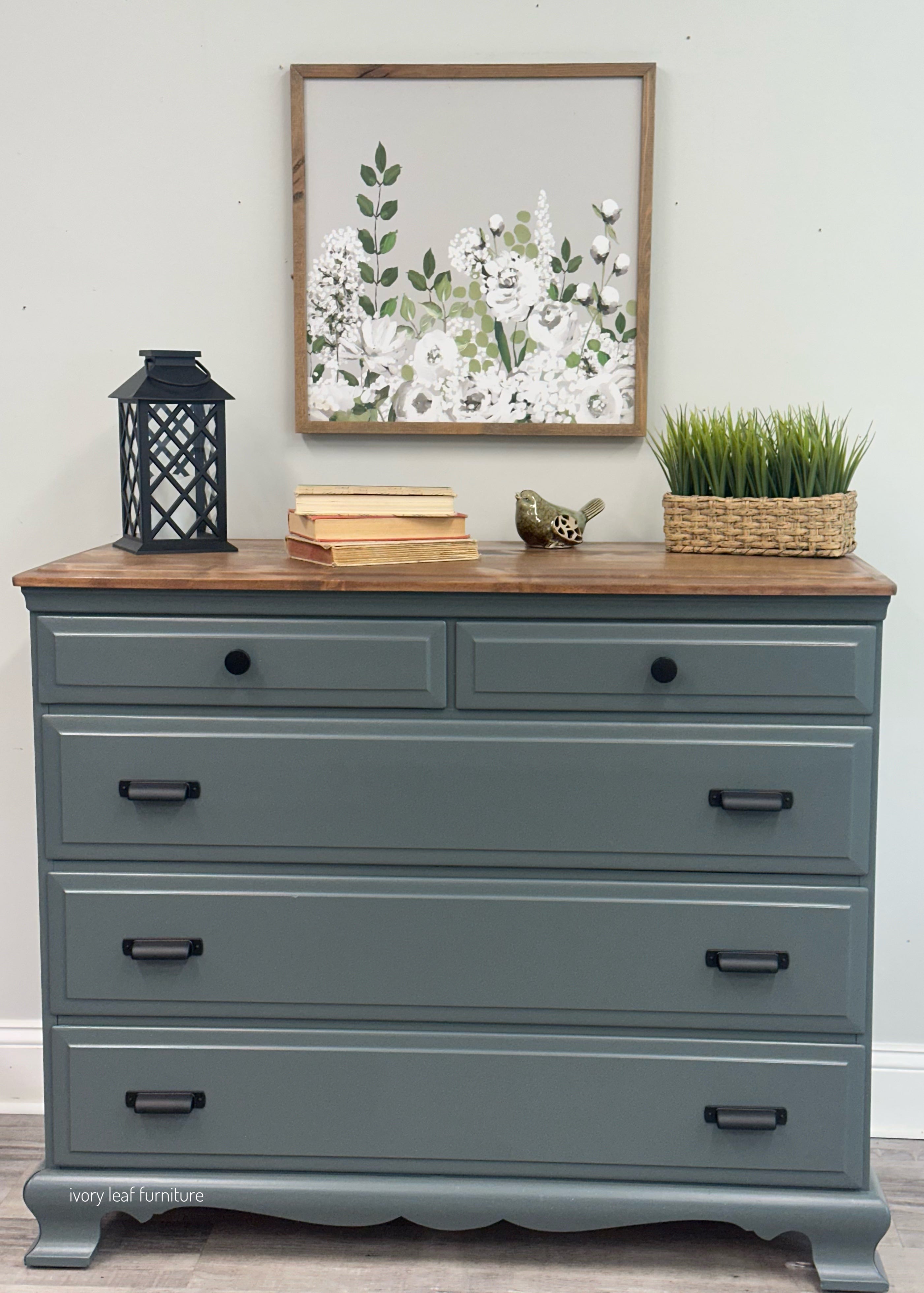 Solid Maple 5 Drawer Dresser