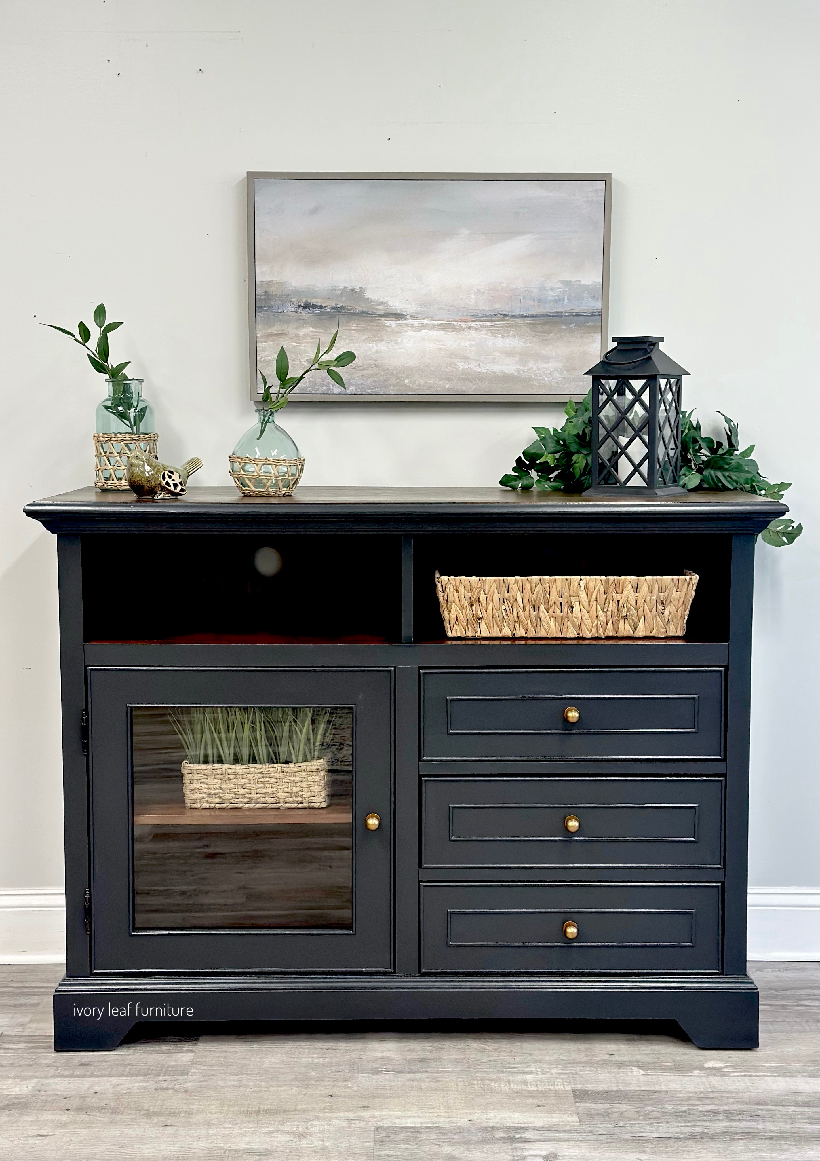 Media/Entertainment Center