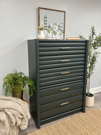 Fluted Five Drawer Chest of Drawers