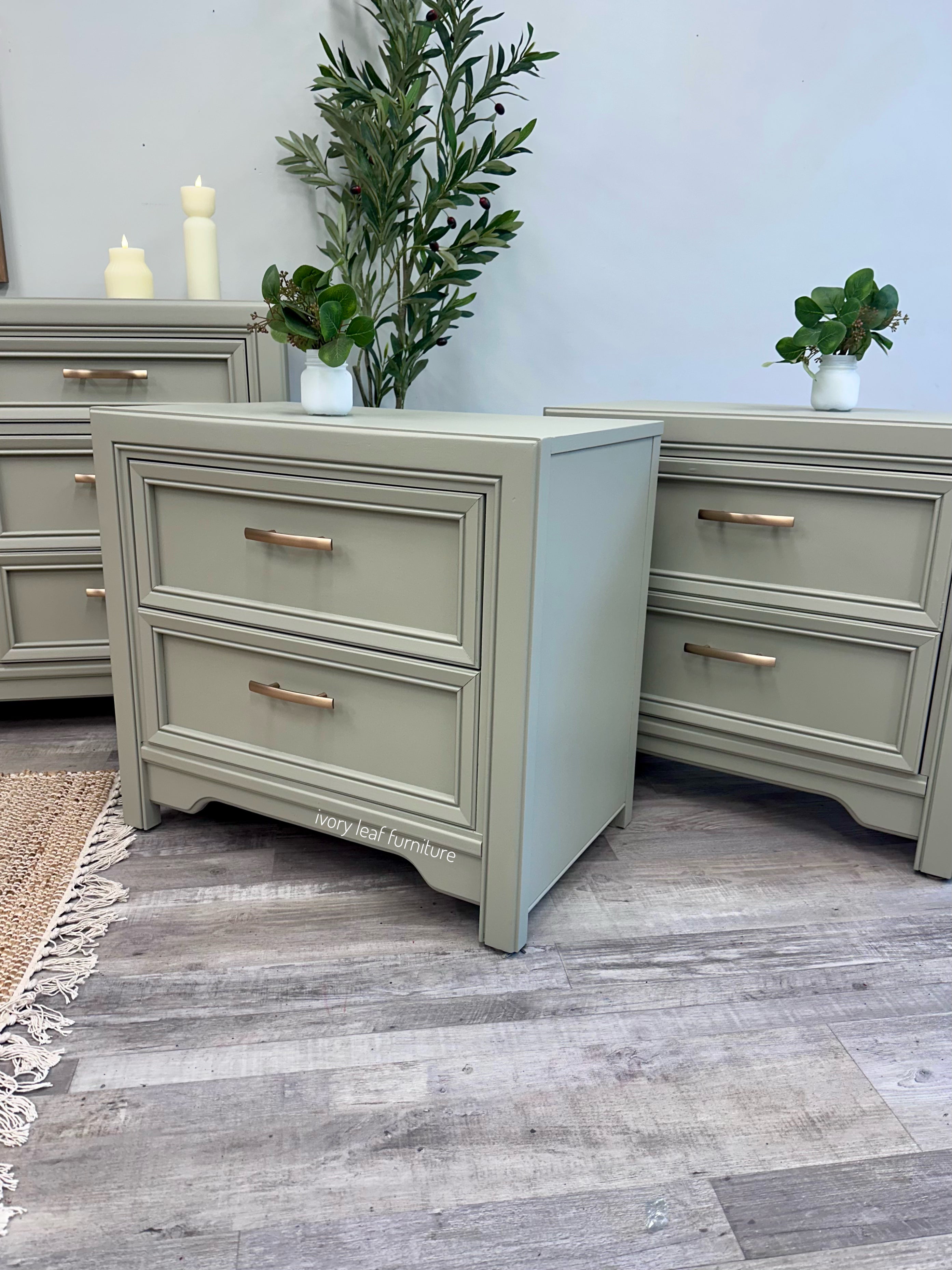 Thomasville 4-Piece Bedroom Set