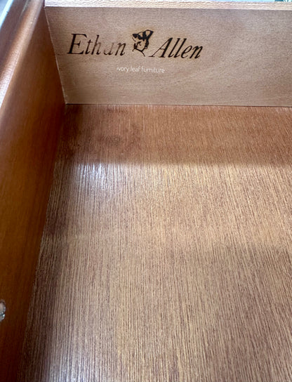 Ethan Allen 10 Drawer Dresser
