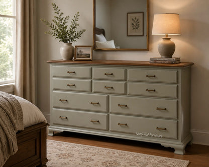 Ethan Allen 10 Drawer Dresser