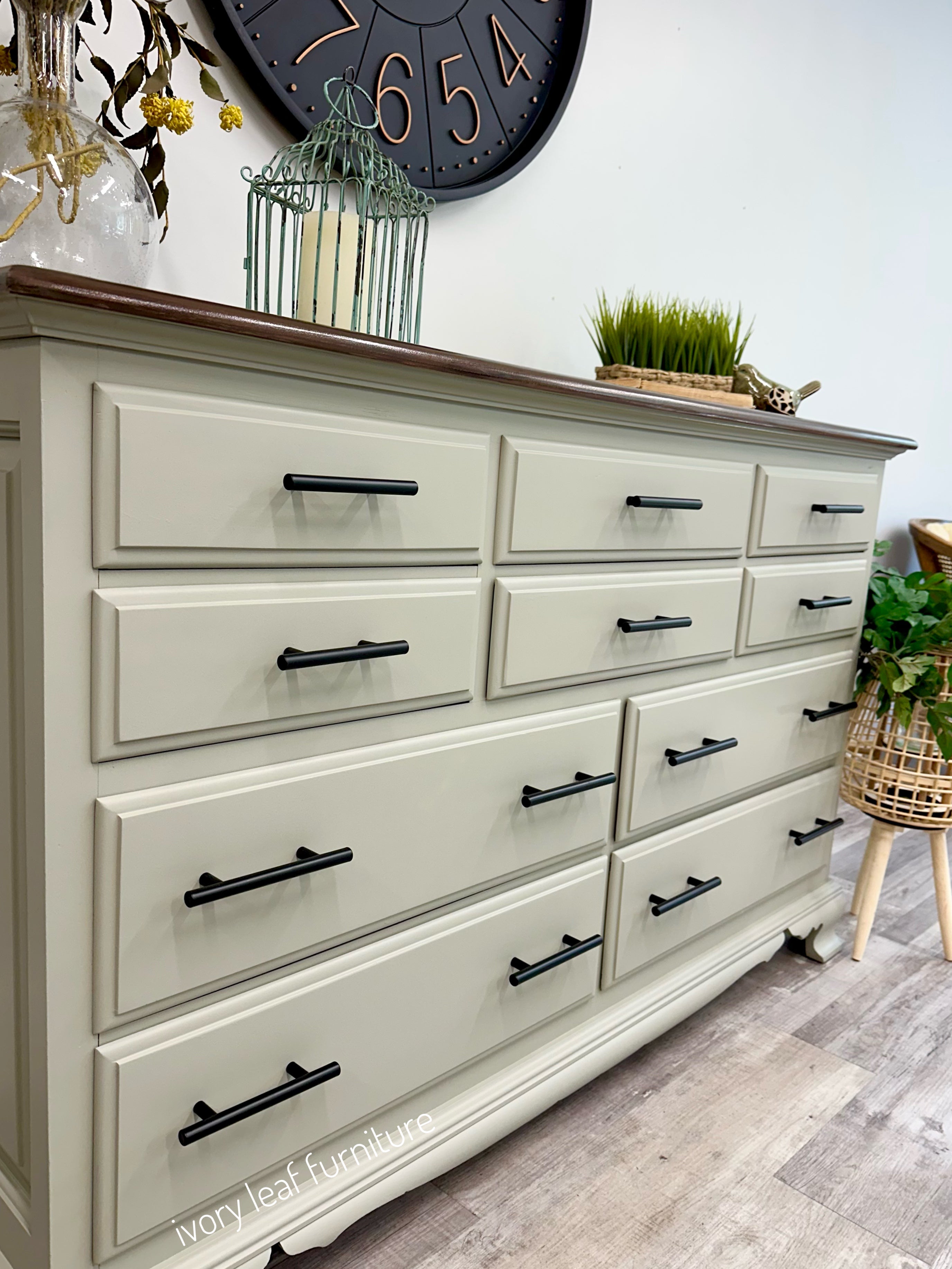 10 Drawer Solid Wood Dresser