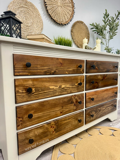 Modern 8 Drawer Dresser
