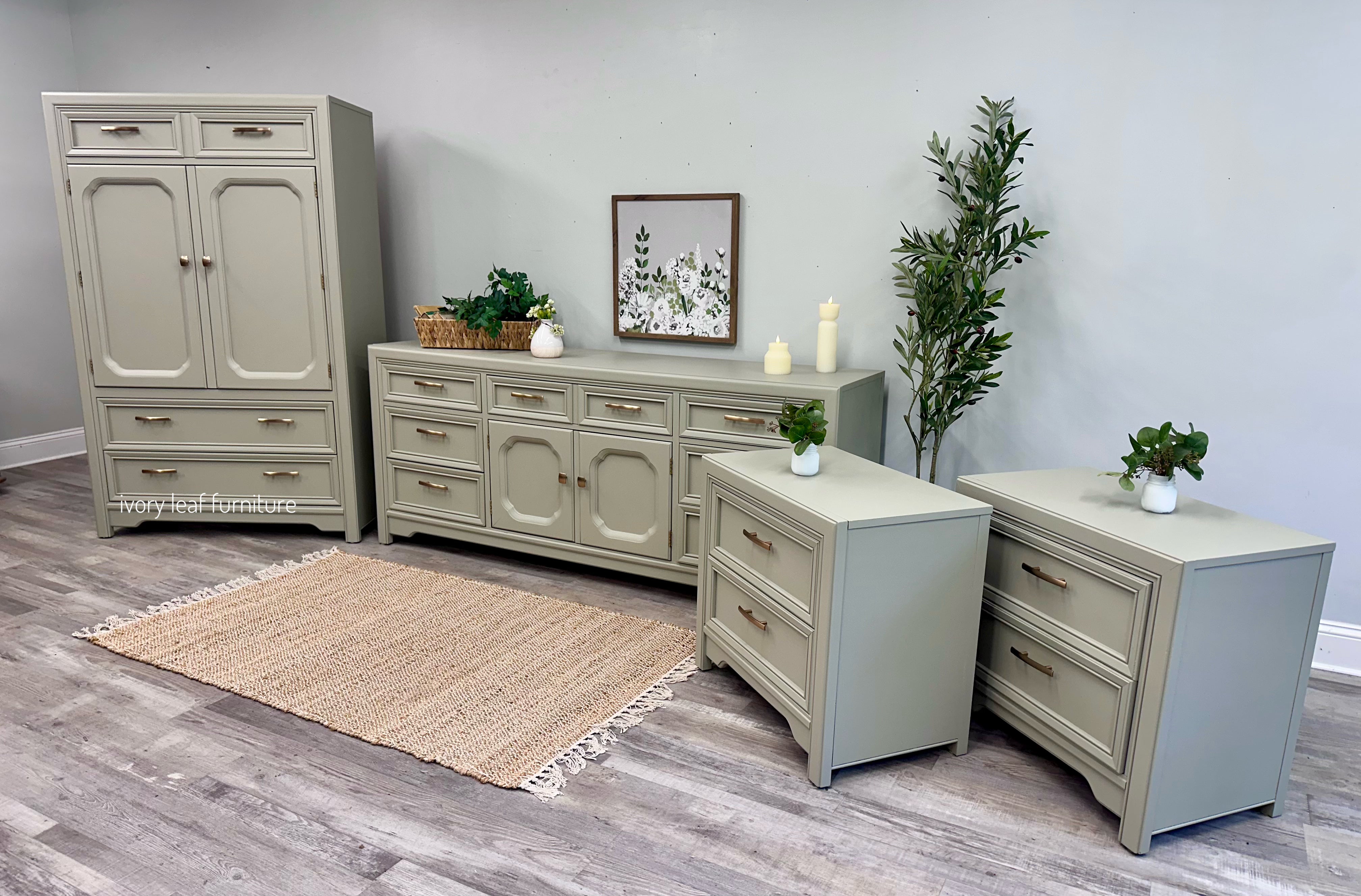Thomasville 4-Piece Bedroom Set