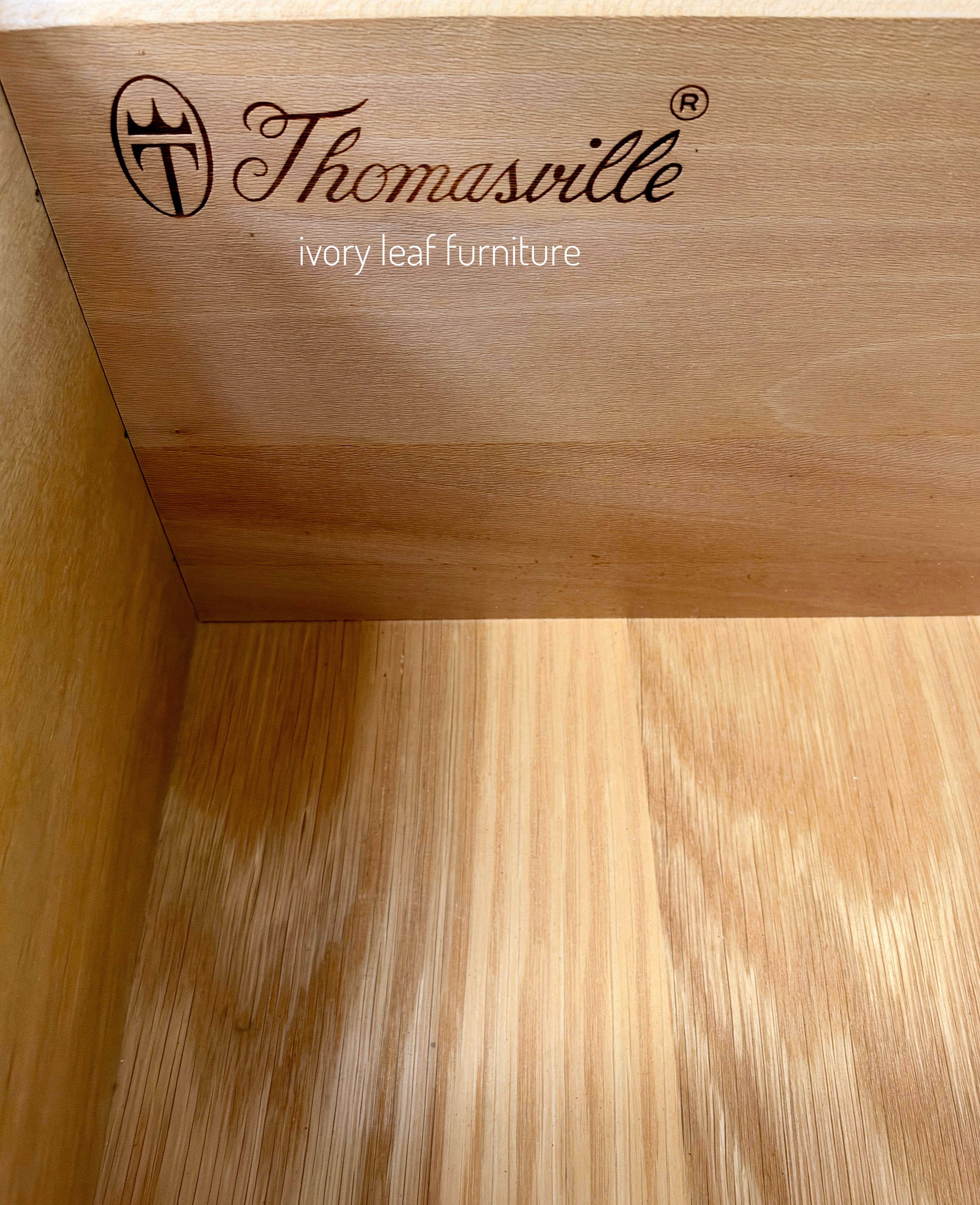 Thomasville 3-Piece Bedroom Set- Dresser + 2 Nightstands