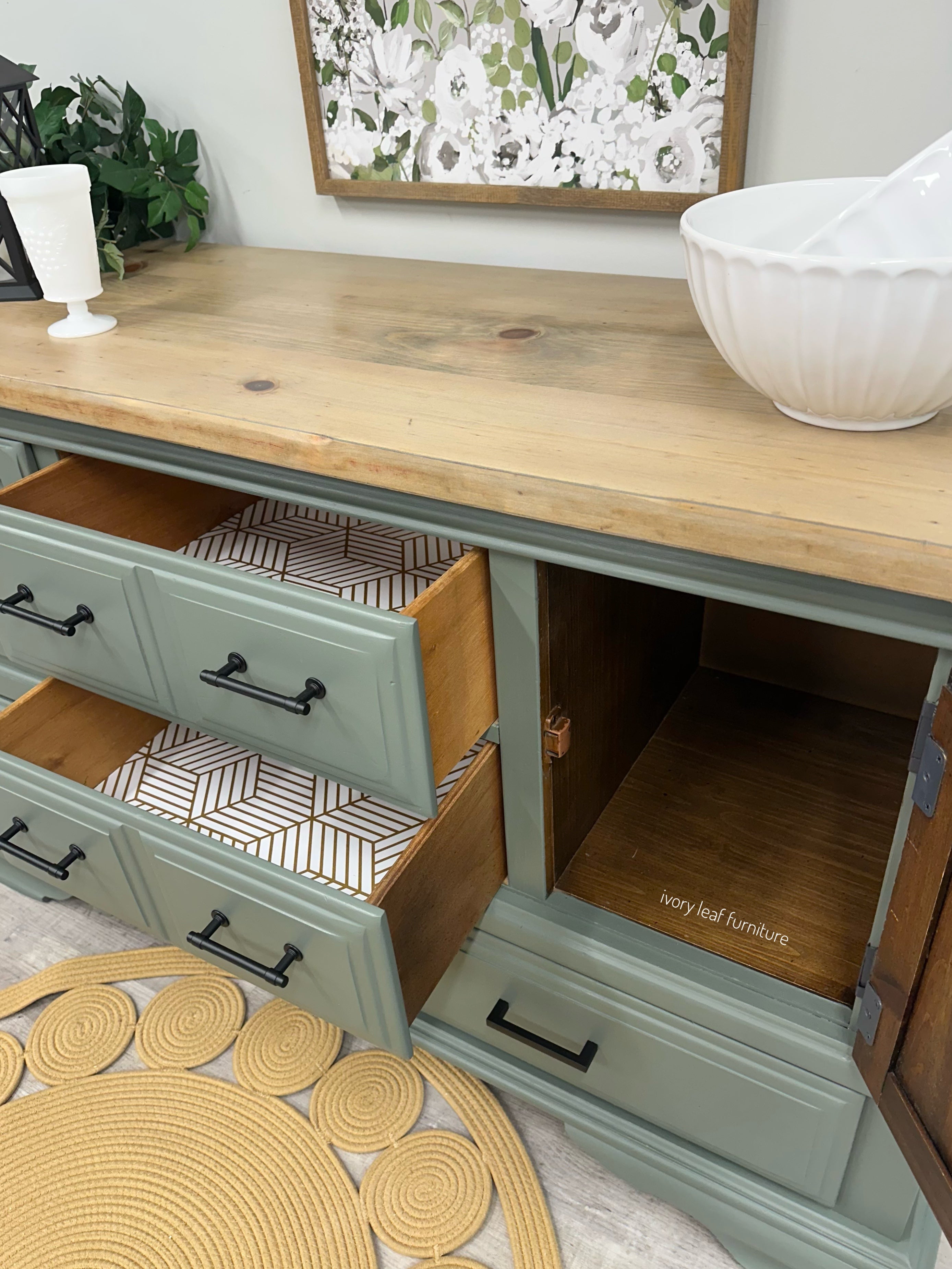 Buffet/Coffee Bar/Storage Cabinet
