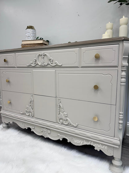 Vintage Solid Wood Dresser/Chest of Drawers-Neutral Finish