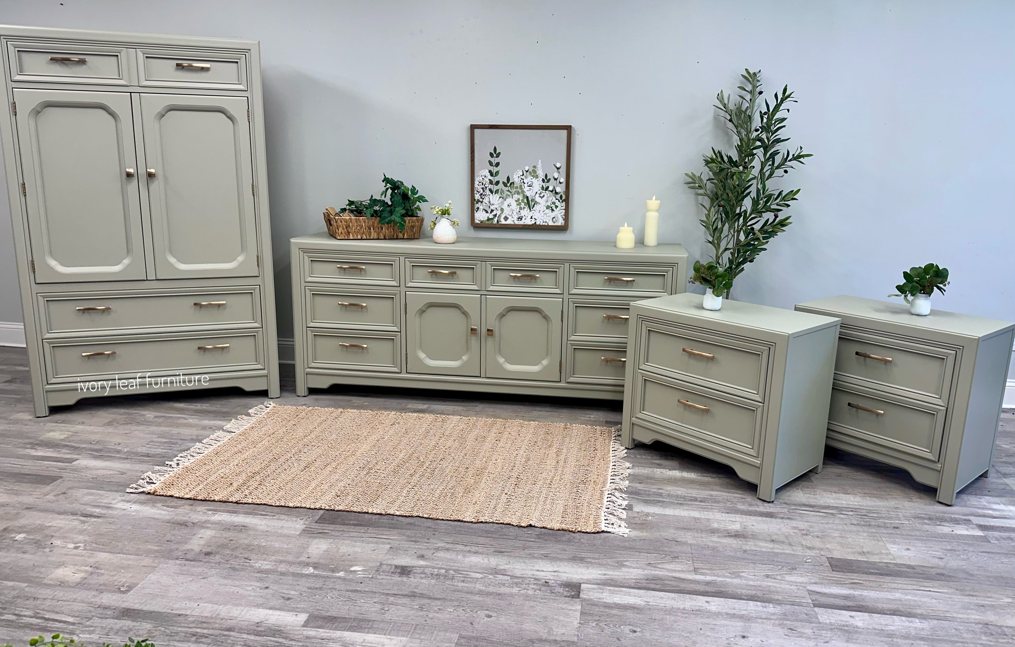 Thomasville 4-Piece Bedroom Set