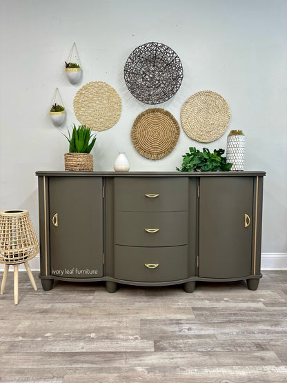 Elegant Modern Buffet/Sideboard