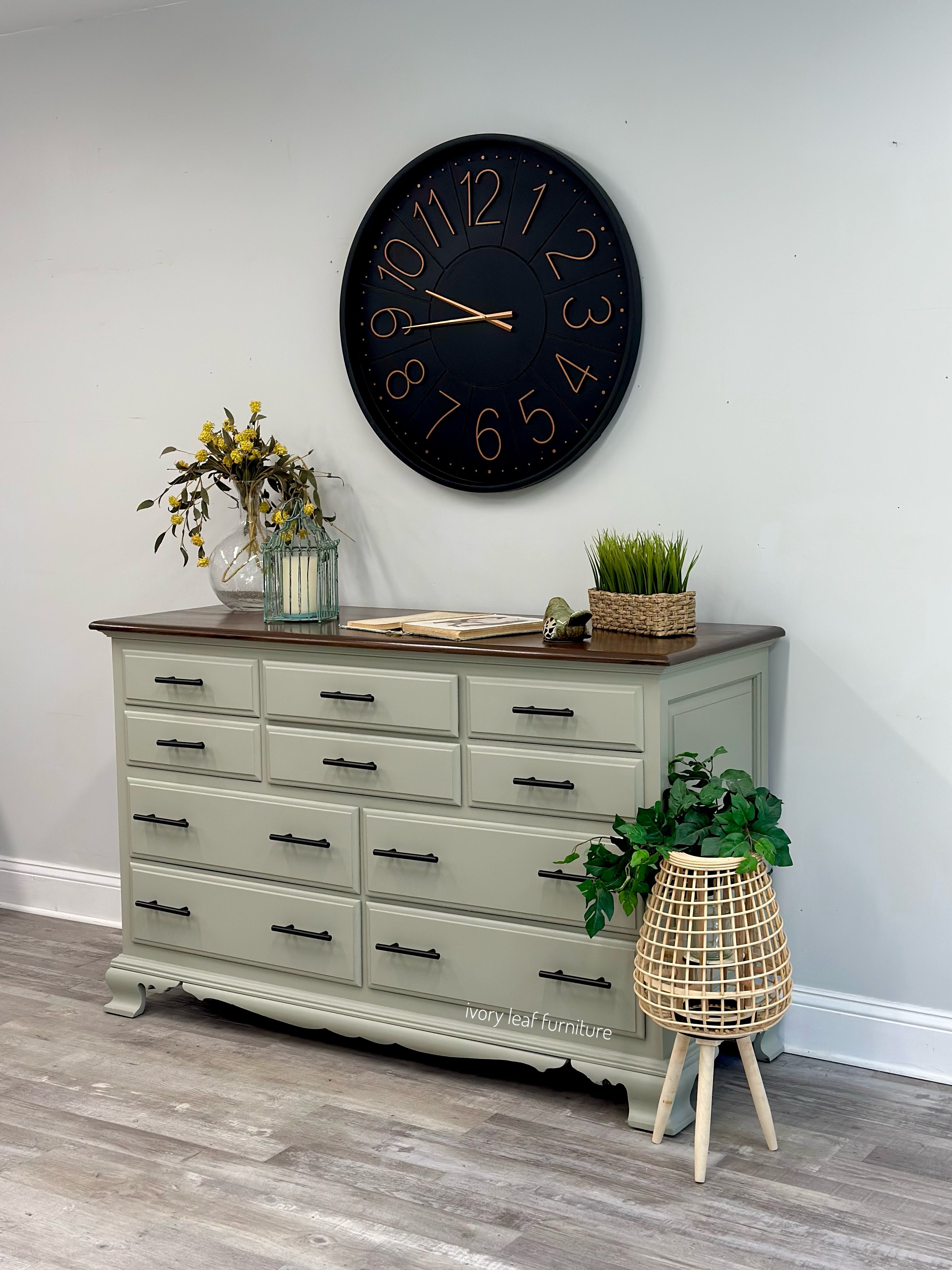 10 Drawer Solid Wood Dresser