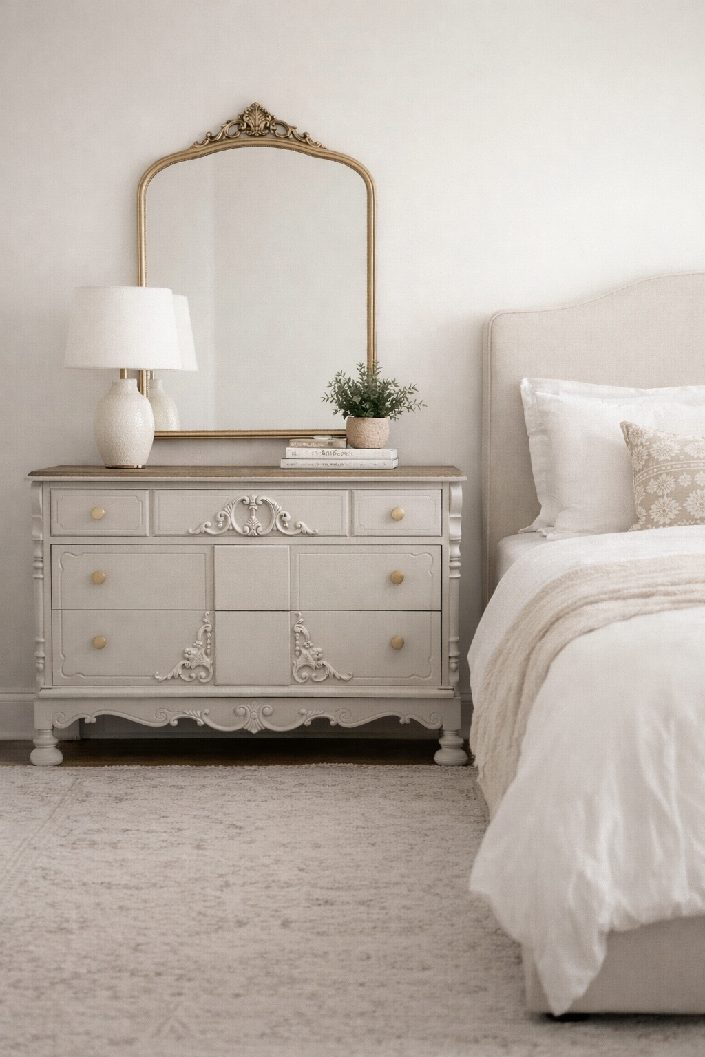 Vintage Solid Wood Dresser/Chest of Drawers-Neutral Finish Ivory Leaf Vintage Solid Wood Dresser/Chest of Drawers-Neutral Finish Ivory Leaf